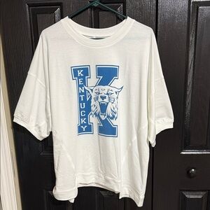 Women’s University of Kentucky short sleeve sweatshirt